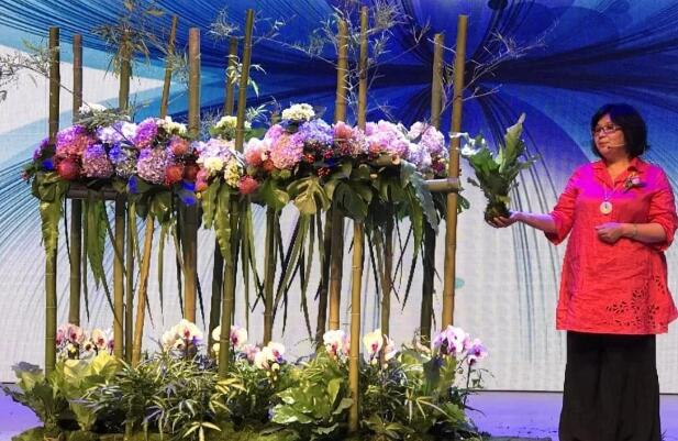 飲品店設(shè)計(jì)需側(cè)重哪幾個(gè)方面的內(nèi)容？