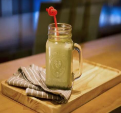 奶茶批發(fā)市場應(yīng)該如何選擇合適的杯子？