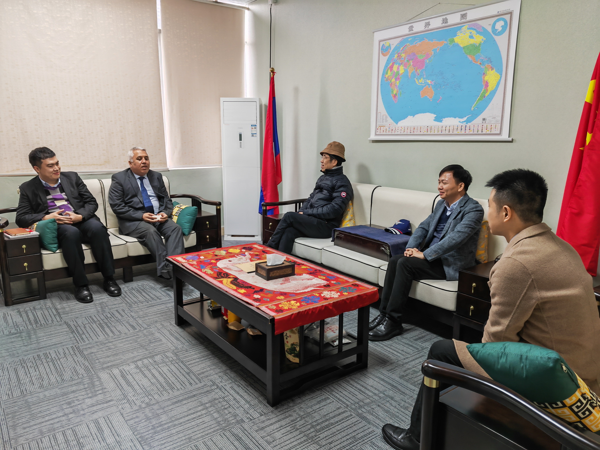 土耳其駐廣州總領(lǐng)事館商務(wù)領(lǐng)事塞爾達爾先生 再次蒞臨金達考察交流