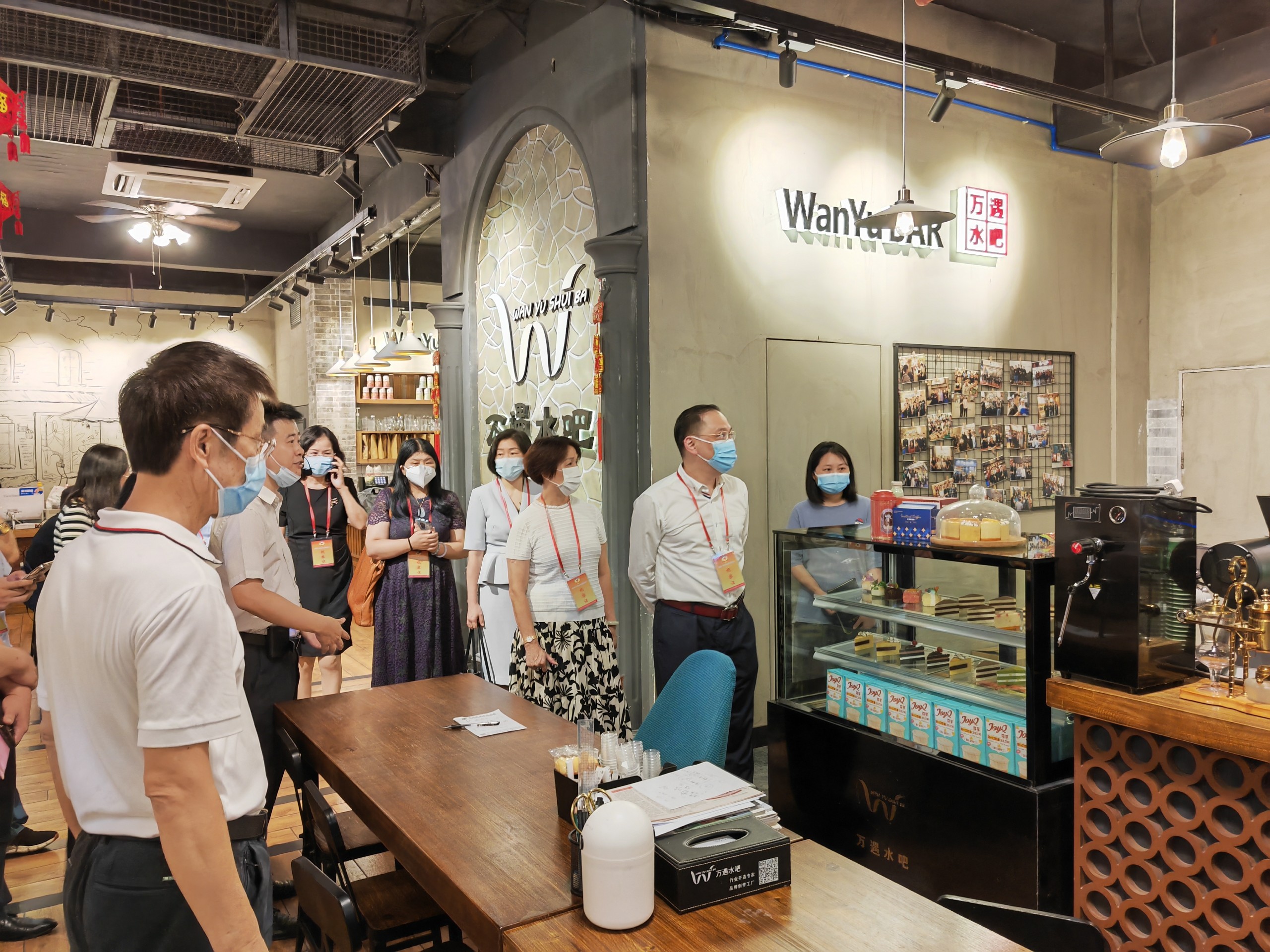 白云區(qū)政協(xié)袁東華主席一行到松洲街道調(diào)研“食材之都”轉(zhuǎn)型升級工作